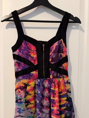 Quiz Dress Bright and Fun for Summer